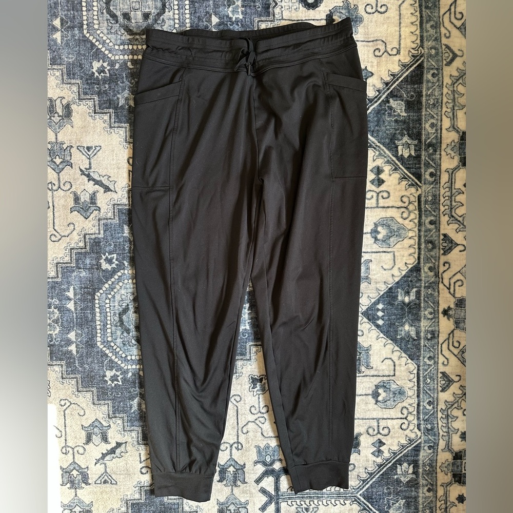 32 Degrees women’s fleece lined joggers